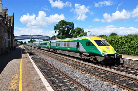 Planned Engineering Works. Here you will find a complete list of planned engineering works and changes to Iarnród Éireann rail services across the different routes on our Network. Here you will find Iarnród Éireann Irish Rail PDF timetables by route and by station. .