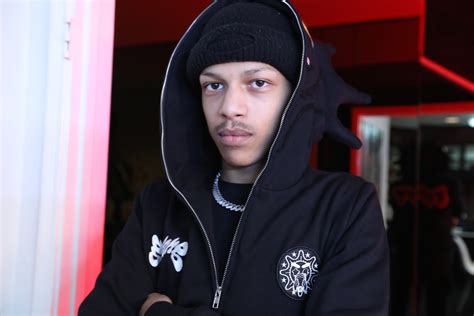 Iayze age. People Rapper: How Old Is Layze Age? Birthday, Wikipedia & Real Name Explored By | On 4 January 2022 02:07 AM Layze is a professional British rapper in his … 