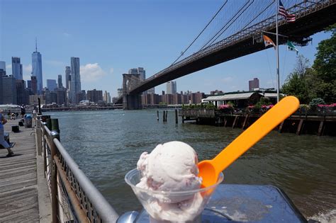 Ice cream brooklyn. When the Brooklyn-based screenwriter first met his future wife and business partner, he wooed her by hosting ice cream socials with homemade concoctions that guests raved about. Flying high on these enthusiastic reviews, Smith and wife Jackie Cuscuna opened Ample Hills Creamery in 2010, a Brooklyn ice cream parlor that … 