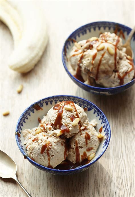 Ice cream with nuts. Preheat the oven to 350 F. Roast the pecans on a baking sheet for 8-10 minutes, until crisp. Cool, chop, mix with the diced chocolate, and store in the refrigerator until ready to use. Freeze the caramel … 