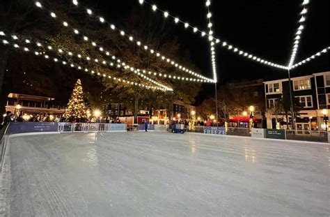 Enjoy Holiday Activities and Ice Skating n