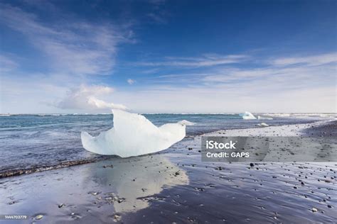 Iceland : part 8 : iceberg berwarna biru dan diamond beach yang …