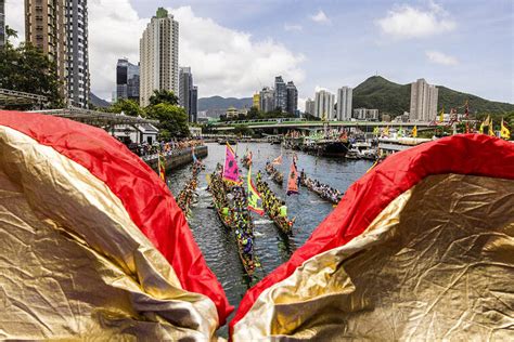Iconic Hong Kong dragon boat races are back in full force as thousands of spectators gather