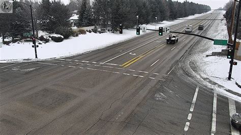 Access Coeur d' Alene traffic cameras on demand with WeatherBug. Choose from several local traffic webcams across Coeur d' Alene, ID. Avoid traffic & plan ahead!. 