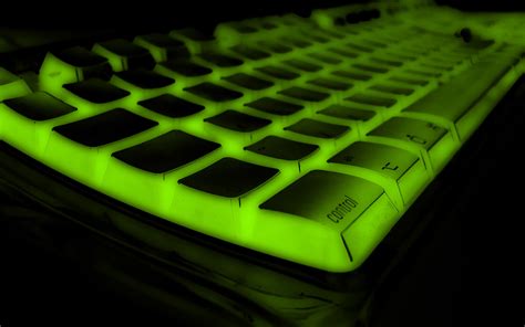 If your Mac keyboard, mouse or trackpad indicator light is flashing ...