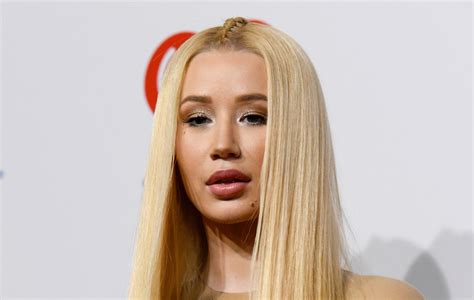 Iggy azalea onlyfan. Iggy Azalea Joined OnlyFans Offering Some ‘Hotter Than Hell’ Content. Aaron Williams Hip-Hop Editor Twitter. January 13, 2023. The OnlyFans craze among hip-hop artists may have died down a bit ... 