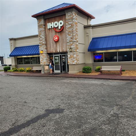 Ihop cordova tn. IHOP Cooks are responsible for the preparation and cooking of food products accurately and with minimal waste. Duties of... See this and similar jobs on Glassdoor 