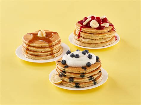 Ihop protein power pancakes. Preheat a skillet over med heat. Use a pan with a nonstick surface or apply a little nonstick spray. In a blender, or with mixer, combine all of the remaining ingredients until smooth. Pour the batter by spoonfuls into the hot pan, forming 5 inch circles. When the edges appear to harden, flip the pancakes. 
