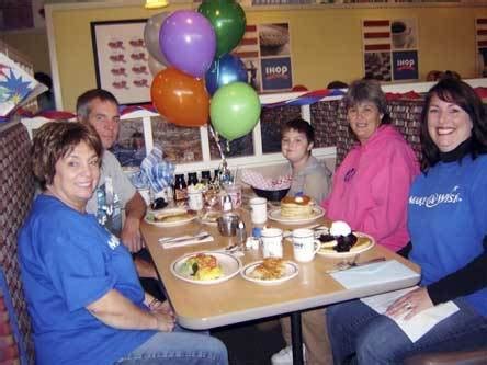 2nd Monday of the Month we go with our clients and their families to IHOP for “Memory Cafe”. Ihop Smokey Point. 