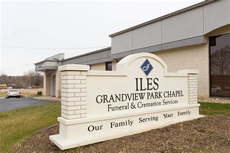 Iles grandview park chapel.  Trusted funeral care with compassion.  Ma...