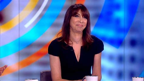 Illeana Douglas details her allegations against Les Moonves