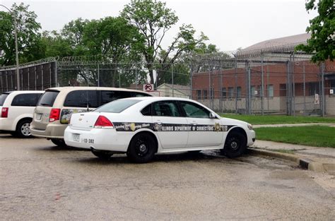 Illinois. Agencies. Agency. Department of Corrections. Mission: To serve justice in Illinois and increase public safety by promoting positive change in offender behavior, operating successful reentry programs, and reducing victimization. Visit our Site. Contact Agency.. 