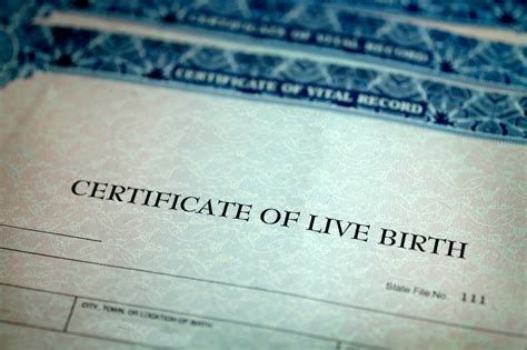 Illinois now allows trans residents to change gender on birth certificates