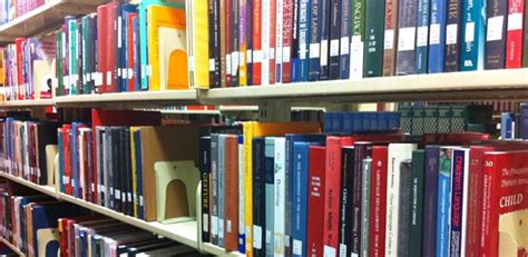 Illinois seeks library pledge against 'banning' books