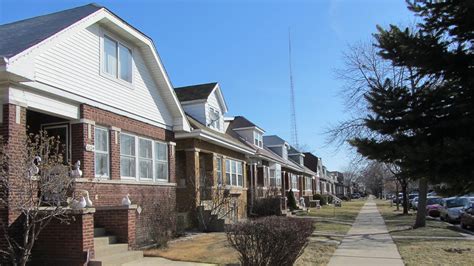 Illinois towns among US cities with fewest homes for sale