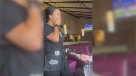 Illinois waitress surprised with $800 tip in honor of customers' late daughter