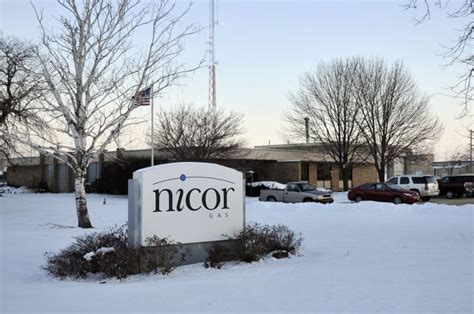 Illinois watchdog calls proposed Nicor rate hike 'unjust and unreasonable'