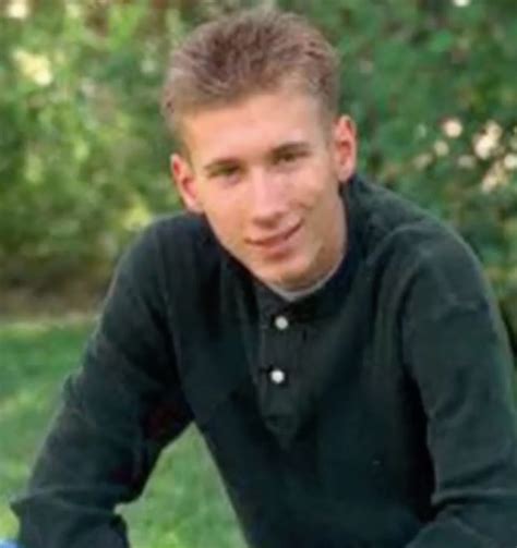 Eric Harris: Columbine. Eric had Criminal Autistic Psychopathy with a Narcissistic Personality and Depression. 3.1. Early years. He was a highly intelligent child. He loved fishing with his father and loved the quietness of the mountains and lake. He was very visual and had a keen appreciation of landscape and appreciated the effect of light …. 