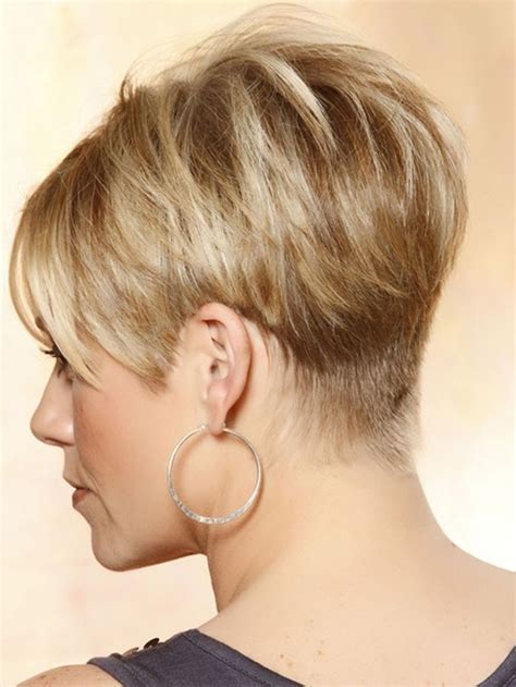 Images of wedge hairstyles. Step 1 Trim the bang. To achieve a wedge haircut, begin by preparing your hair at 50% dampness and dividing it into two sections: the front and back. Start by focusing on the front section to trim the bangs, leaving more hair if desired to create a fuller, more decorative look. When cutting the bangs, make sure to create layers that form an ... 