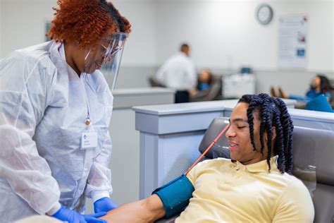 Schedule Your Donation. Every time you give blood, you change someone’s future.To schedule an appointment at a Donor Center or to find a mobile blood drive near you, use our online scheduling system or call (800) 747-5401.
