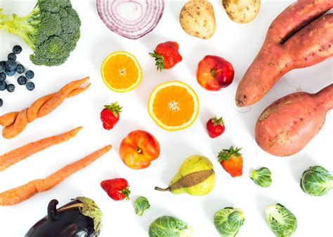Imperfect produce. Among the larger competitors is California-based Imperfect Foods, which actually predates Misfits Market; Imperfect Foods was founded in 2015, Misfits Market in 2018. Smaller competitors include Hungry Harvest and Perfectly Imperfect Produce. So if you're looking for affordable ways to get more fresh produce in your diet, you have … 