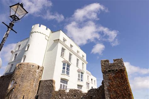 Imperial Hotel Tenby (Tenby) – oppdaterte priser for 2024 - Booking.com