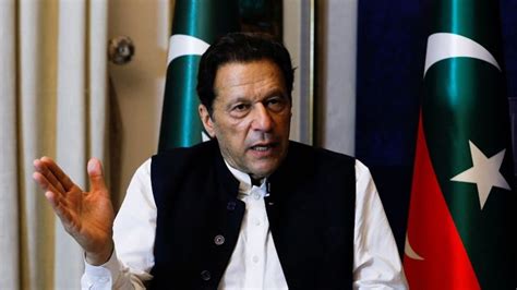 Imran Khan recibe la libertad bajo fianza por tribunar superior de Islamabad