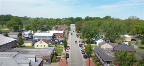 In half a century, this St. Louis suburb grew from 500 to 50,000+ people