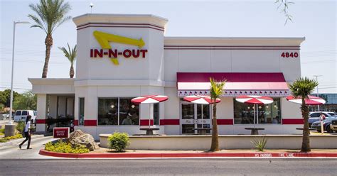 In n out restaurant. 10601 Lower Azusa Rd. Temple City, CA 91780. 5.55 miles away. Drive-thru and Patio Seating Available. Today's hours: 10:30 a.m. - 1:00 a.m. In-N-Out Burger Restaurant located in Pasadena, CA. Serving the highest quality burgers, fries and shakes since 1948. 