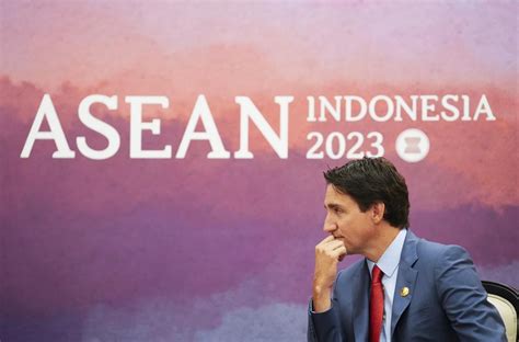 In the news today: Trudeau at ASEAN summit, evacuation order lifting in Yellowknife