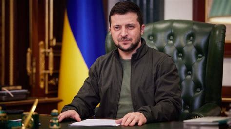 In the news today: Ukrainian president set to address Parliament