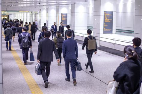 In workaholic Japan, ‘job leaving agents’ help people escape the awkwardness of quitting