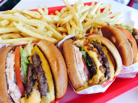 In-n-out burger. Jul 28, 2023 · What Is the Secret Menu at In-N-Out? 1. 3x3. Also known as the Triple Triple, the 3x3 from In-N-Out Burger's Secret Menu consists of three beef patties and three slices of American cheese to match it! 
