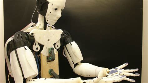 InMoov The DIY Humanoid Robot You Can Print From Home