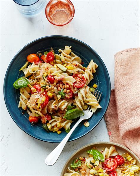 Ina Garten. Sunny Anderson. Bobby Flay. Valerie Bertinelli. ... Giada De Laurentiis makes Pasta Primavera bursting with roasted vegetables and creamy, melted Parmesan. ... Ina's Lemon Orzo 01:29. . 