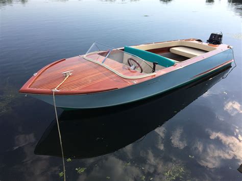 Inboard marine engines - Fine Wood Boats