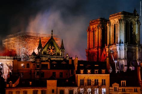 Incendie à Notre-Dame de Paris - "Tenir le cap, c