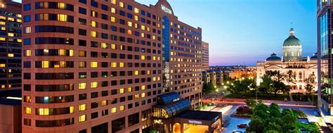 Ind hotel. Apr 10, 2017 · Tru By Hilton Indianapolis Downtown, In. Hotel in Downtown Indianapolis, Indianapolis. Tru By Hilton Indianapolis Downtown, In is conveniently set in Indianapolis, and features a fitness center, free WiFi and a shared lounge. This 3-star hotel offers a 24-hour front desk and an ATM. 