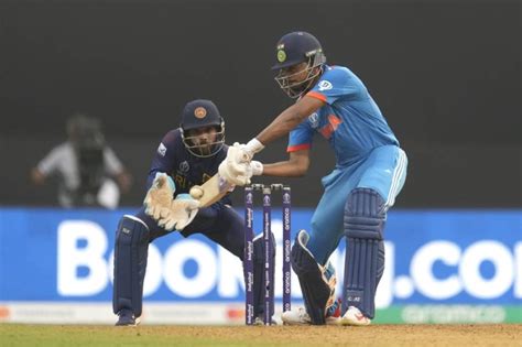 India dismantles Sri Lanka to book semifinal spot at Cricket World Cup with 302-run win
