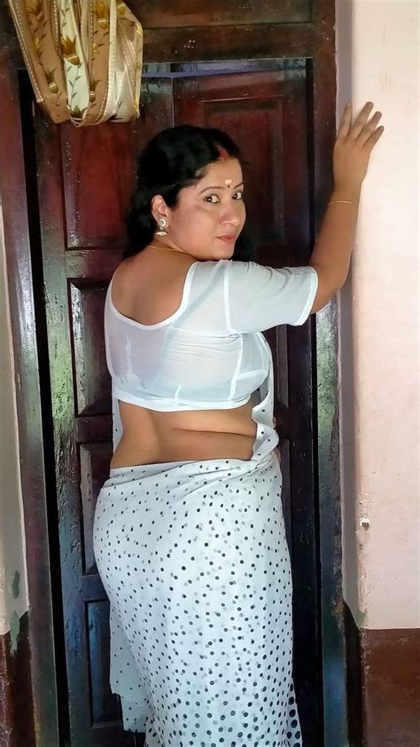 Indian aunties in nude. .  ...