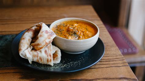 Indian restaurants chicago. Rangoli. Wicker Park & Lincoln Park. This celebrated crowd-pleaser plays all the hits with expert finesse, from pakoras and samosas to rich and hearty Dal Makhani, simmered overnight and finished ... 