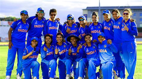 Blue was the color of our cricket helmets and our cricket team started wearing it. The hockey team and others followed because blue became associated with Indian sports. Similar story with NZ - who's cricket and football teams switched to black and silver to go with the color of their Rugby team.. 