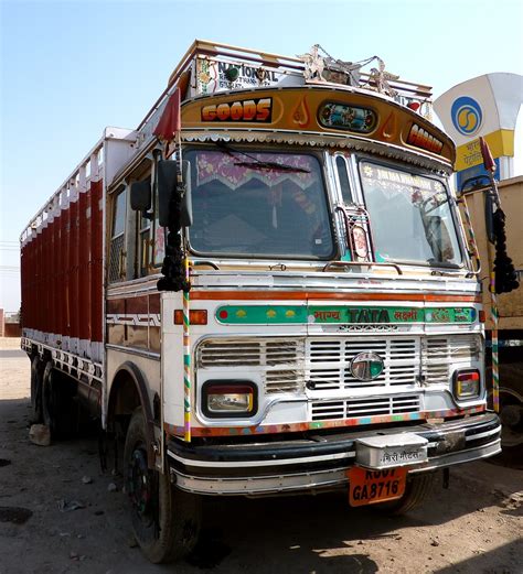 Indian truck. In Pakistan, truck art has origins dating back to the 1920s, when Bedford trucks imported from England invaded the country's streets. They were fitted with large wooden prows on top of the truck bed. Known as a taj, or crown, the ornate prow was also accompanied by decorative bumpers and wood paneling along the cabin. 