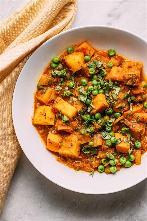 Indian vegetarian recipes. 24 Oct 2023 ... Vegan Cauliflower Pea Curry – 1 Pot Gobi Matar masala. This cauliflower peas curry gets baked in the oven. Creamy roasted flavors without ... 