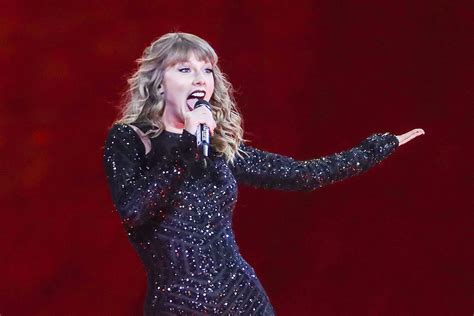 Indiana taylor swift. 3 Nov 2023 ... INDIANAPOLIS — In less than a year from now, a superstar singer and songwriter will perform for three nights at a sold out Lucas Oil Stadium ... 