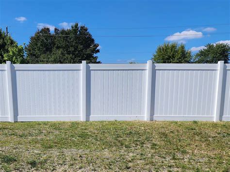 Indianapolis Vinyl Fence - Indianapolis Fence Company