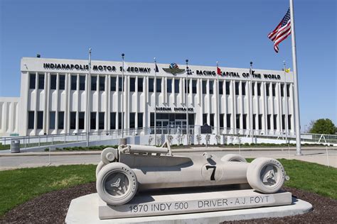 Indianapolis motor speedway museum. The world-famous racing museum shuts down Nov. 6, is slated to reopen April, 2025. The Indianapolis Motor Speedway Museum has begun relocating its priceless 200-plus collection of antique racing ... 