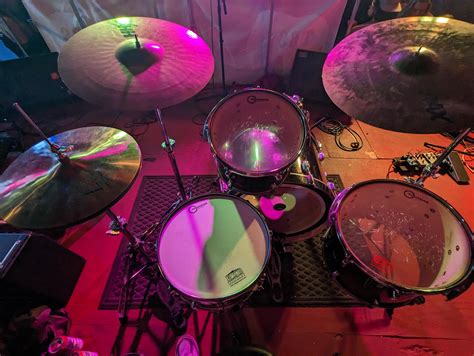 Indie pop drum kit reddit.  beej) free download: https://www.  I have also a...