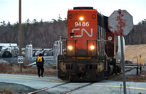 Indigenous advisory council for CN resigns, says railway won’t take responsibility