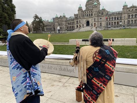 Indigenous signage aims to make B.C. legislature more inclusive, accepting